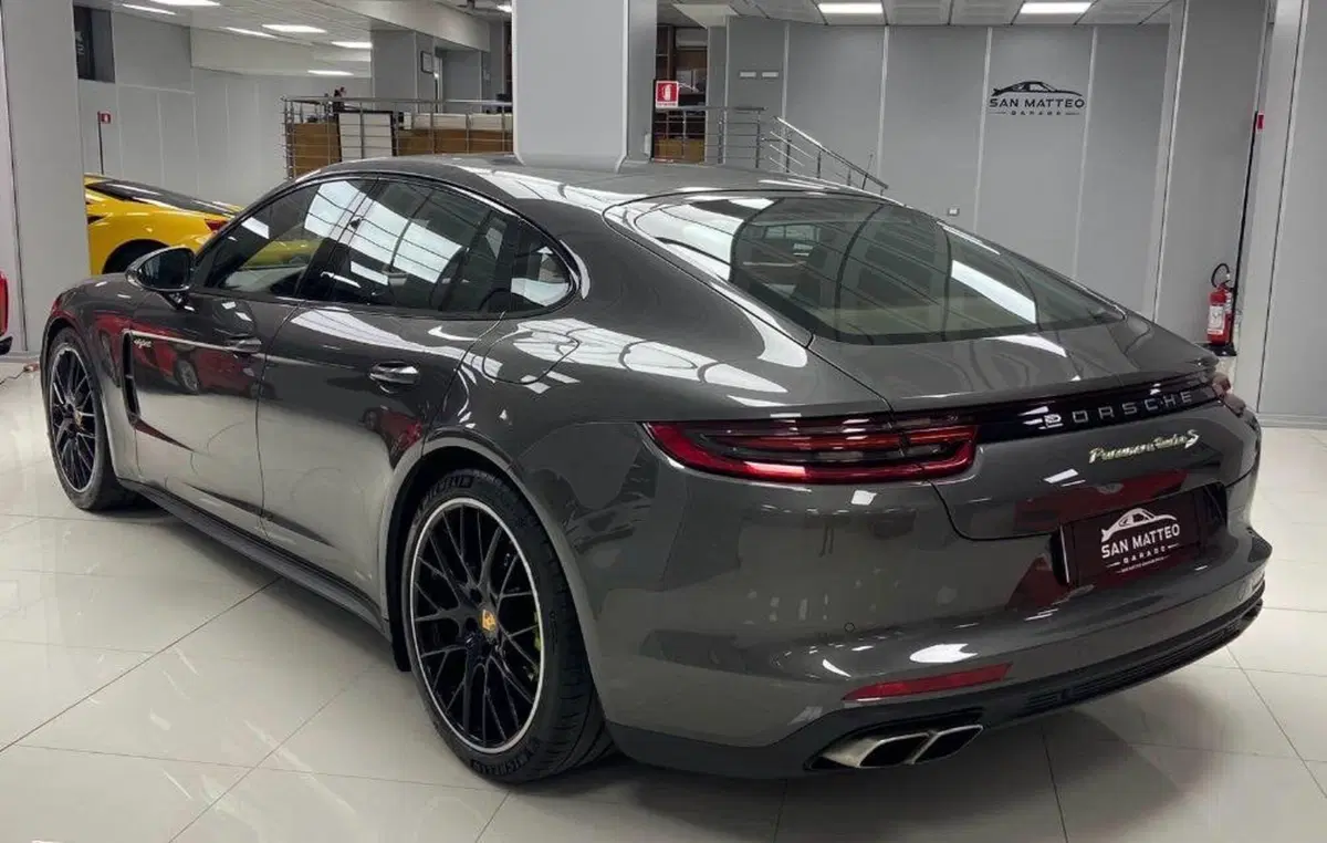 Porsche Panamera usata a Firenze (2)