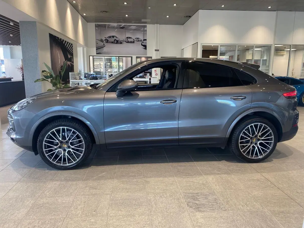 Porsche Cayenne usata a Firenze (11)