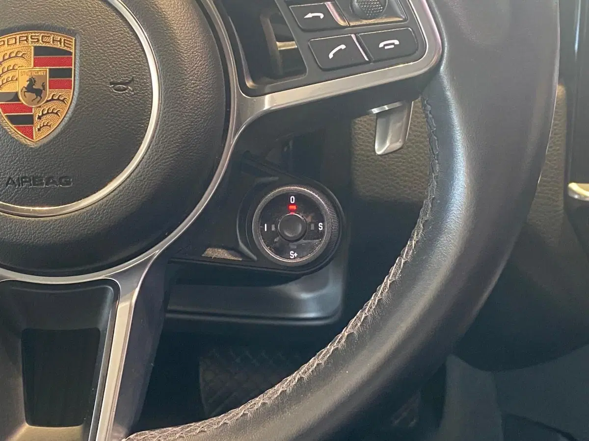 Porsche Cayenne usata a Firenze (19)