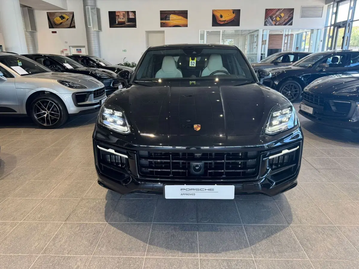 Porsche Cayenne usata a Firenze (15)