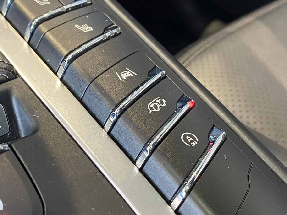 Porsche Macan usata a Firenze (19)