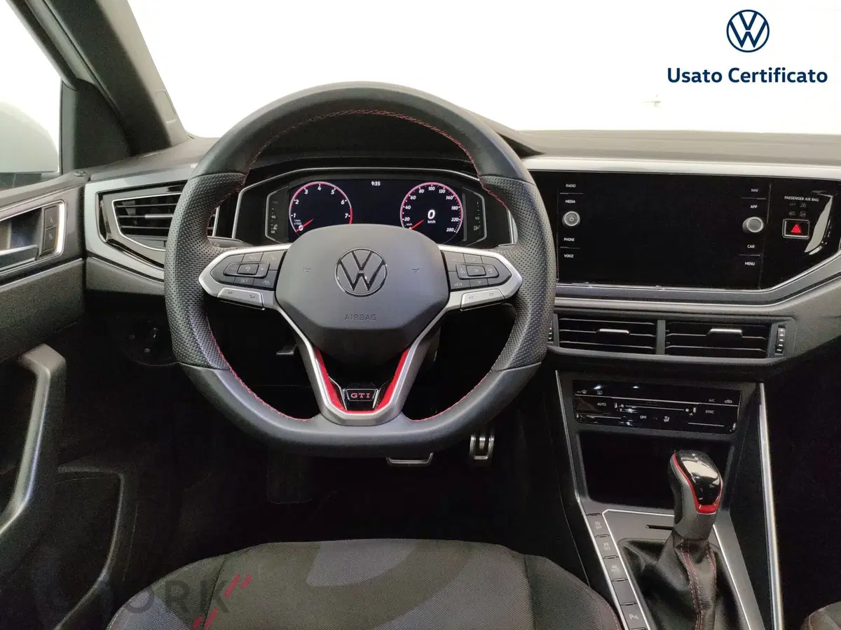 Volkswagen Polo usata a Varese (12)