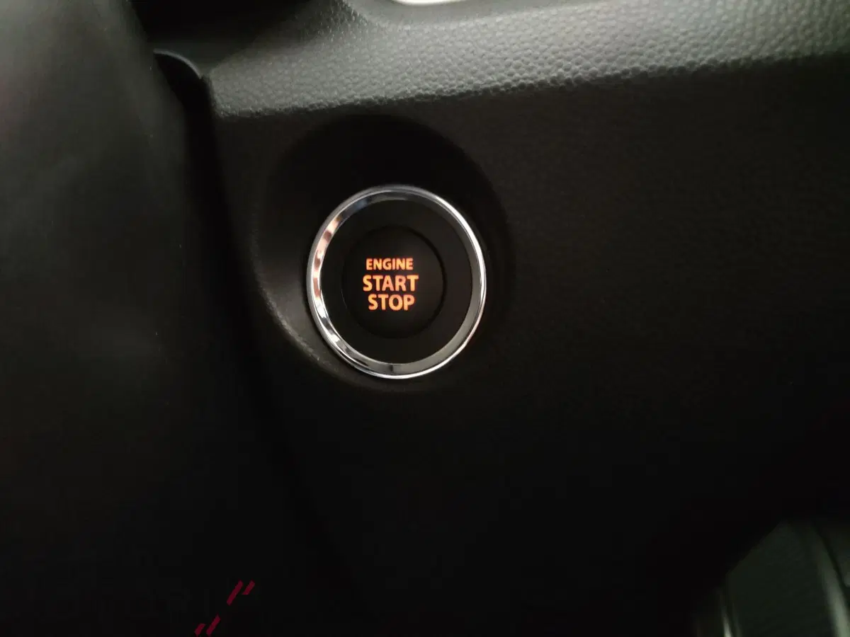 Suzuki Ignis usata a Varese (16)