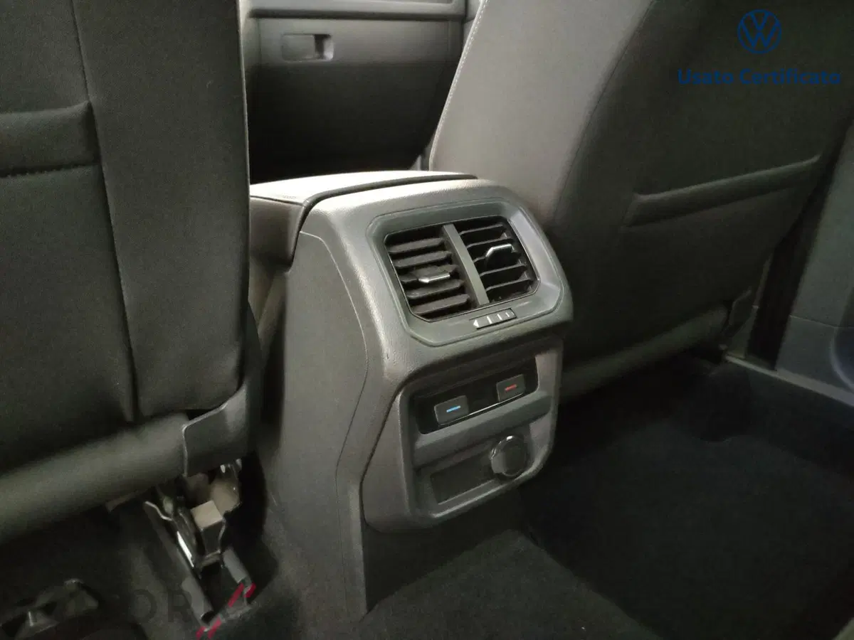 Volkswagen Tiguan usata a Varese (17)