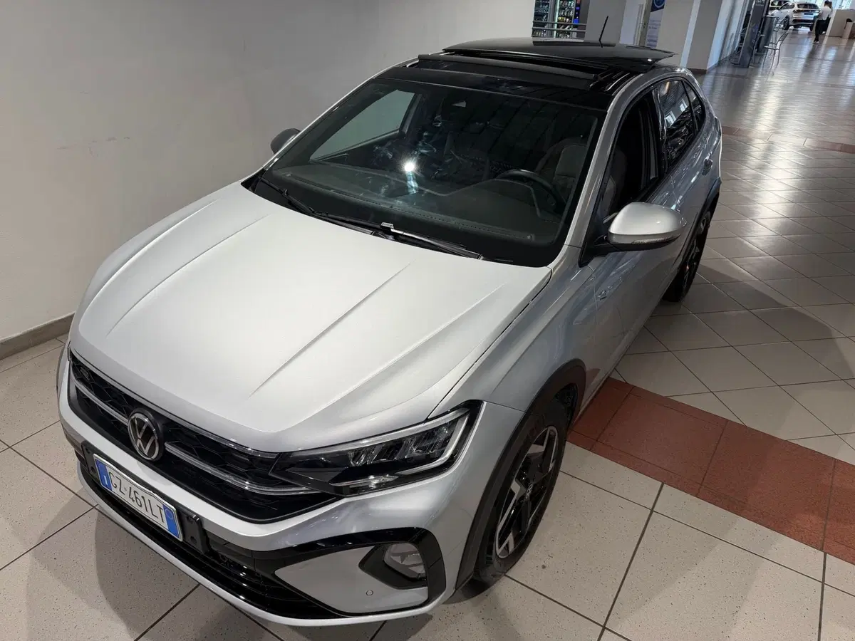 Volkswagen Taigo usata a Genova (8)