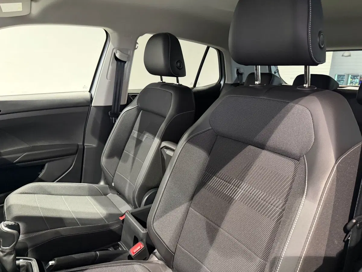 Volkswagen T-Cross usata a Genova (14)