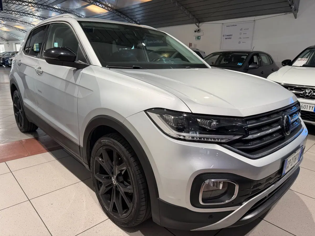 Volkswagen T-Cross usata a Genova (7)