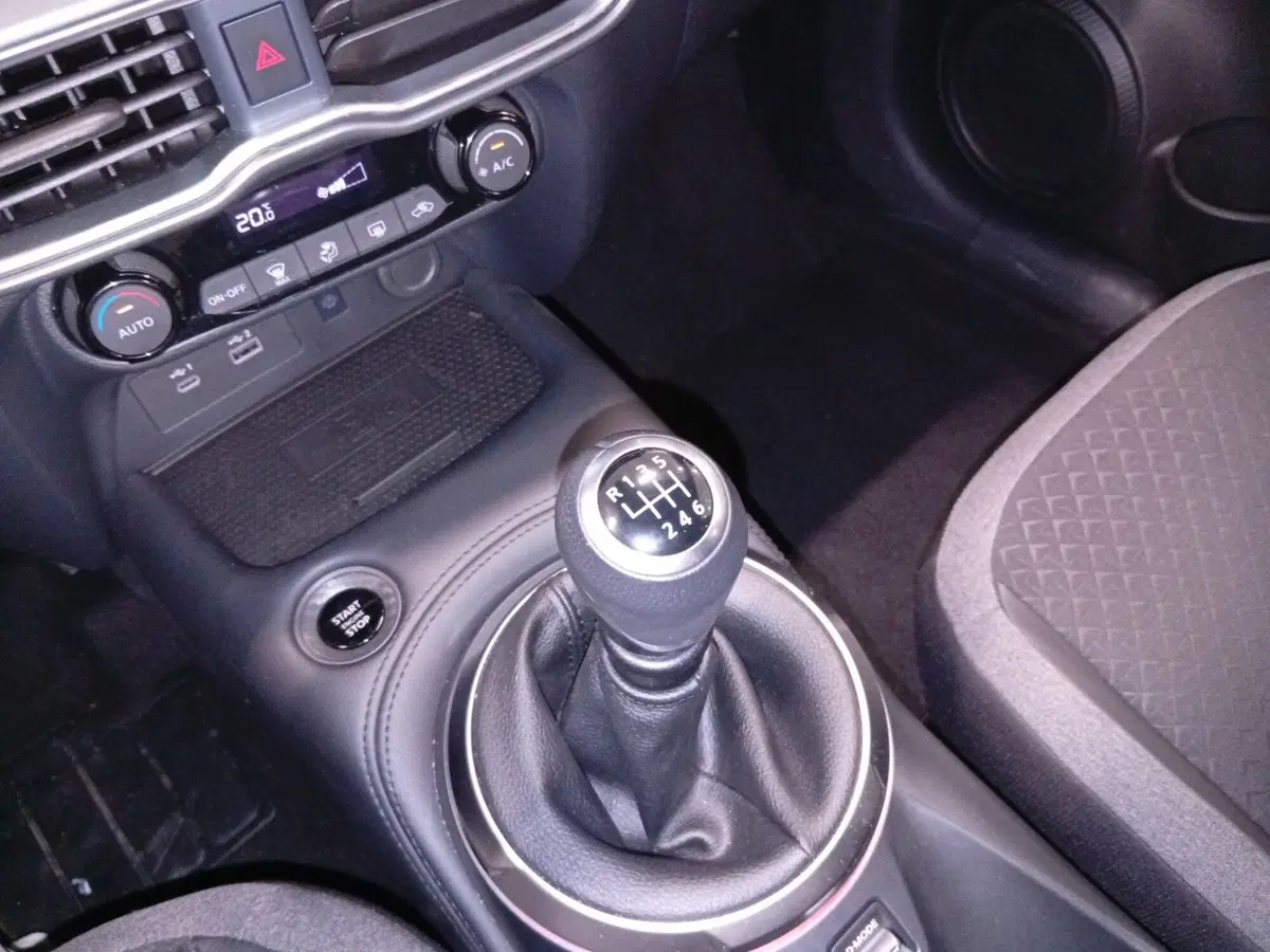 Nissan Juke usata a Varese (14)
