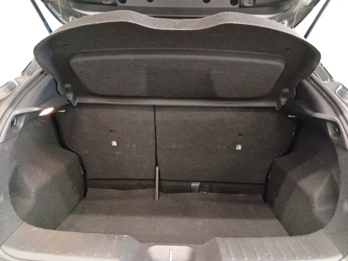 Nissan Juke usata a Varese (8)