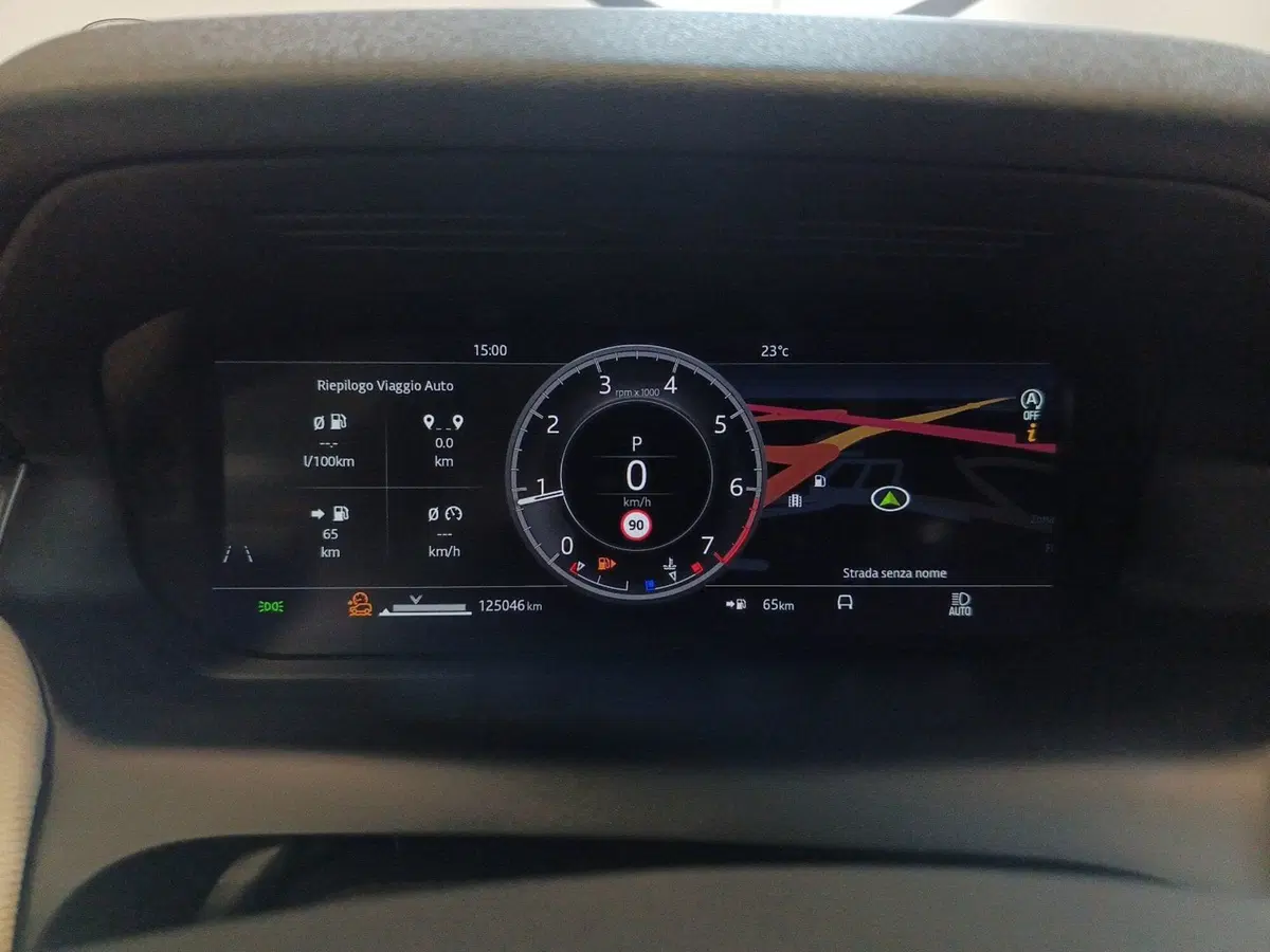 Land Rover Discovery Sport usata a Varese (12)