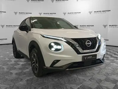 Nissan Juke 1.0 dig-t N-Connecta 114cv del 2024 usata a Varese