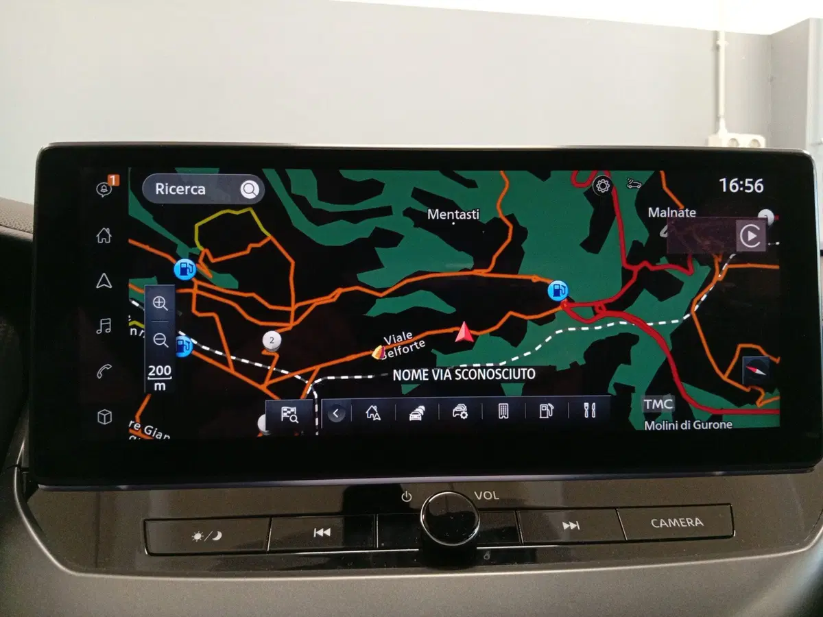 Nissan Juke usata a Varese (12)