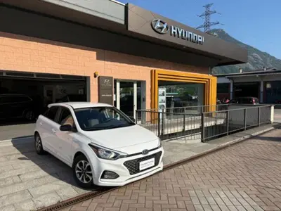 Hyundai i20 1.2 5 porte Econext Connectline del 2020 usata a Montecrestese