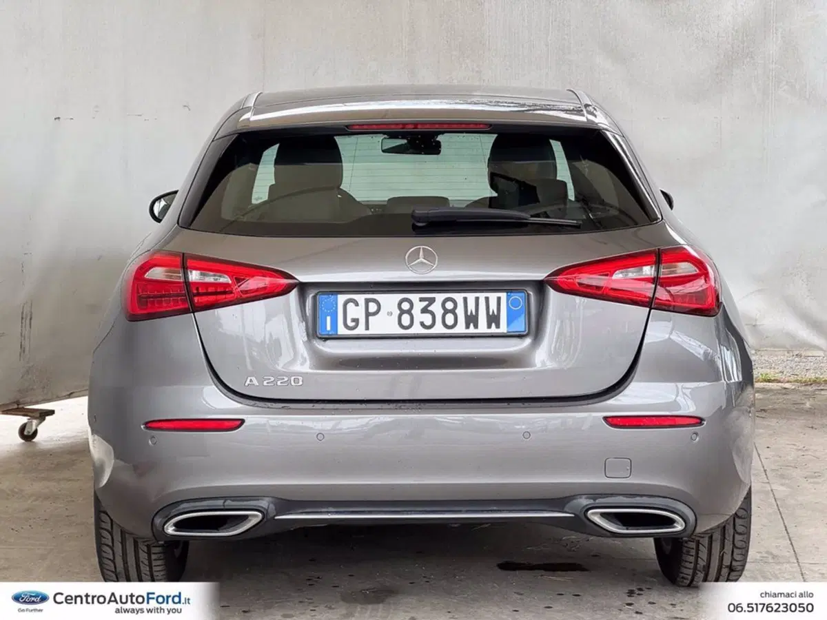 Mercedes-Benz Classe A Sedan usata a Roma (4)