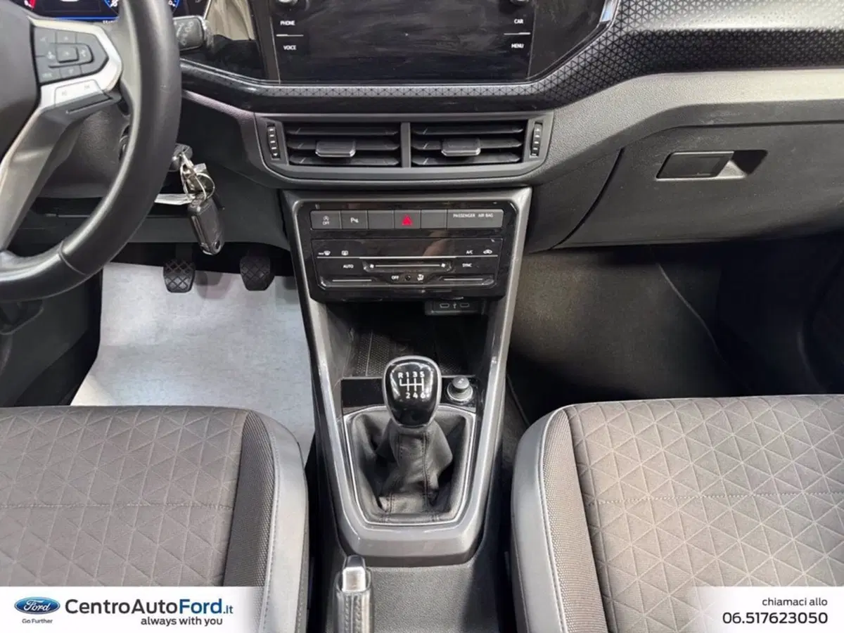 Volkswagen T-Cross usata a Roma (11)