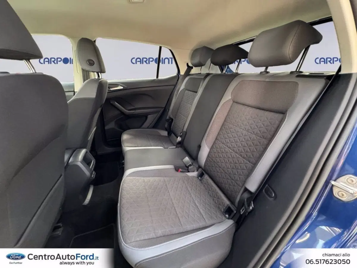 Volkswagen T-Cross usata a Roma (13)