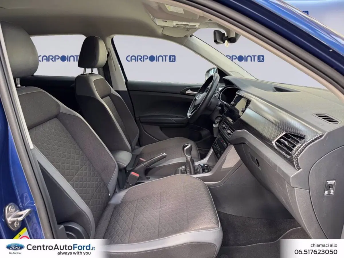 Volkswagen T-Cross usata a Roma (15)