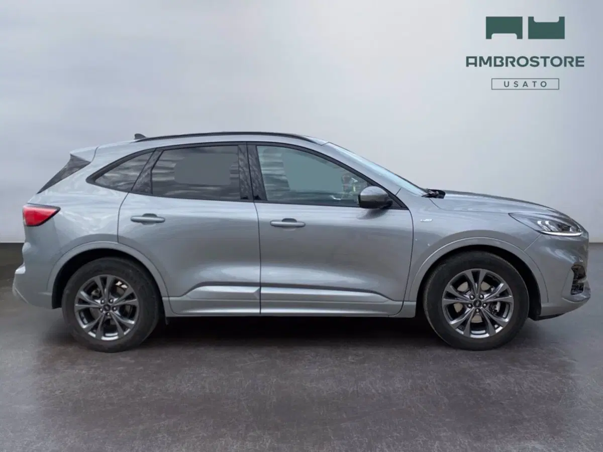 Ford Kuga usata a Milano (4)