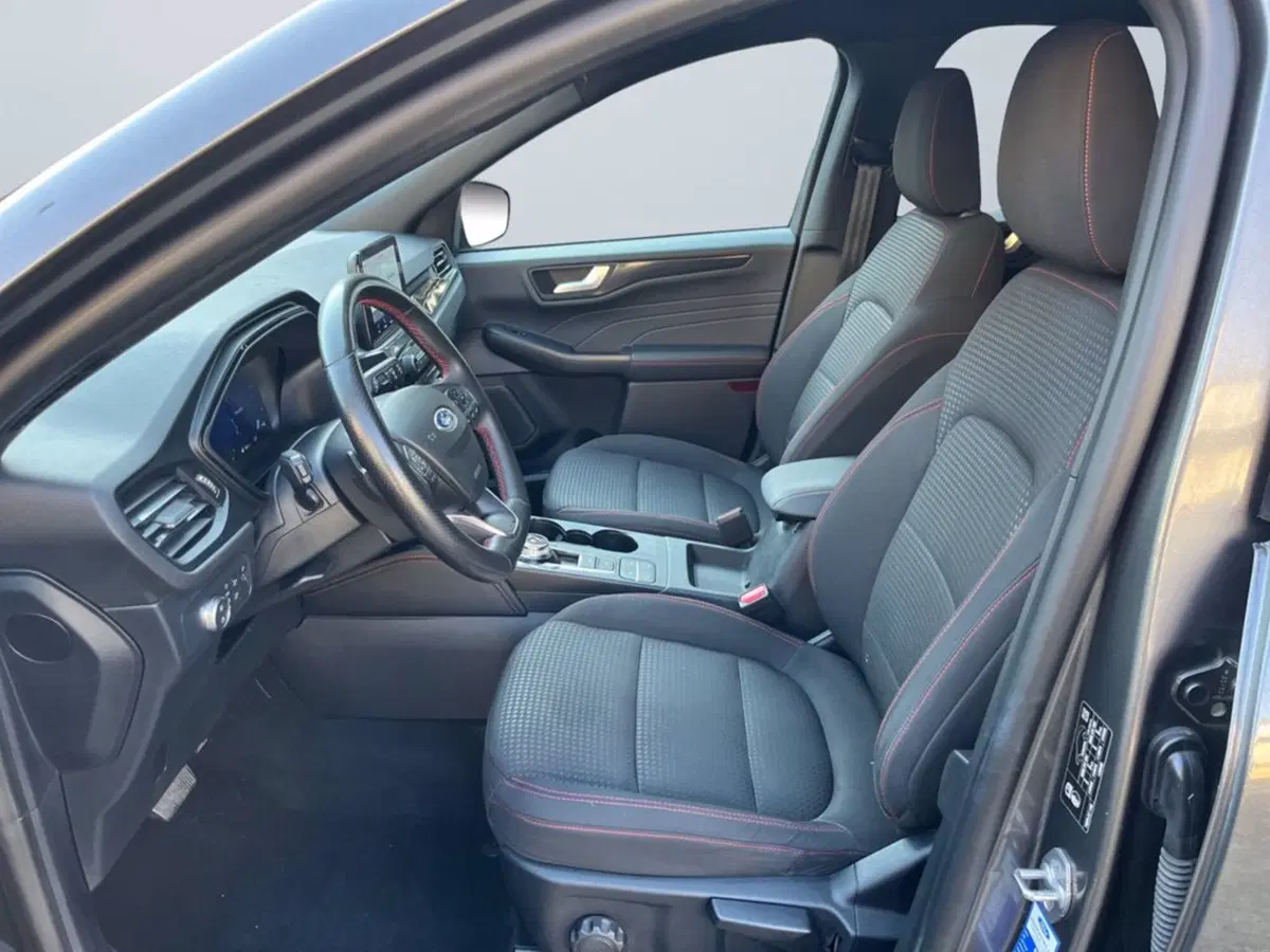 Ford Kuga usata a Milano (10)