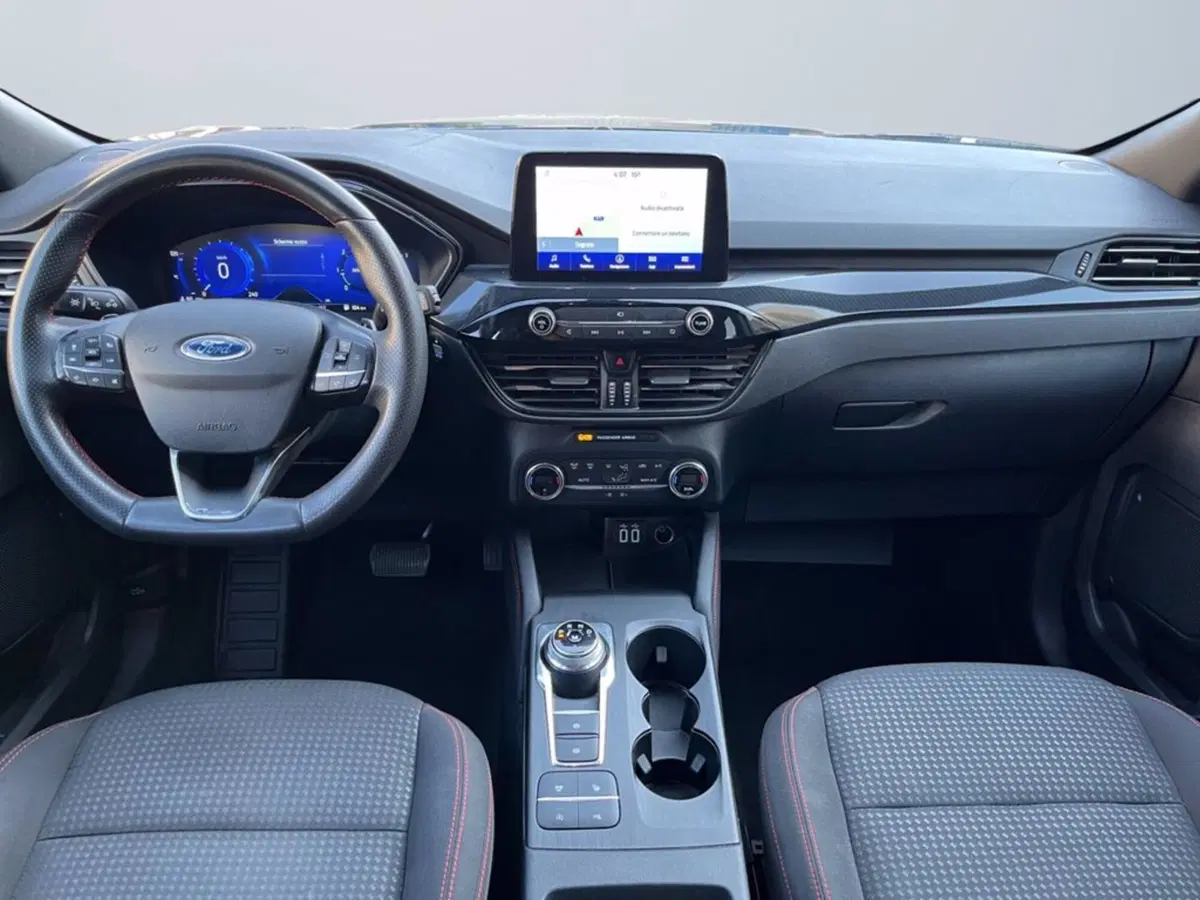 Ford Kuga usata a Milano (11)
