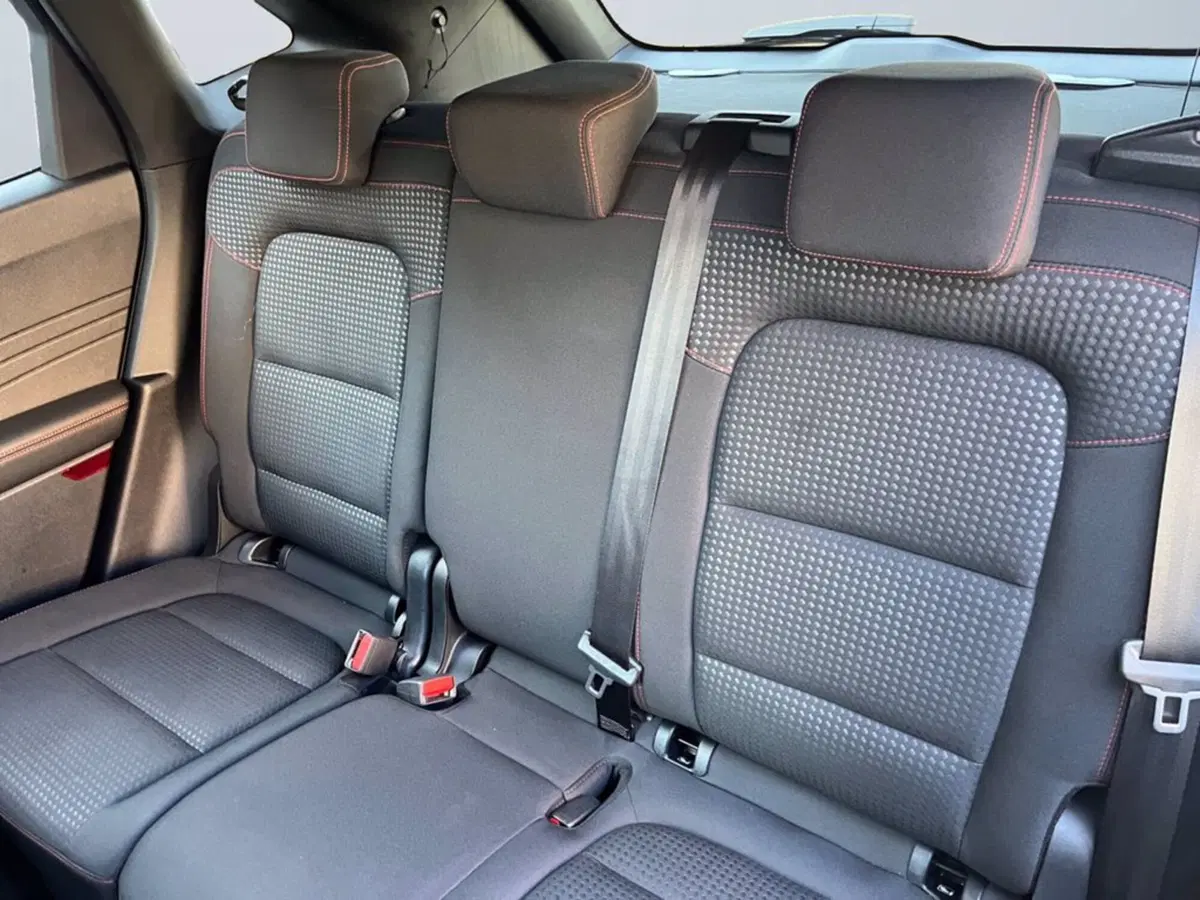 Ford Kuga usata a Milano (12)