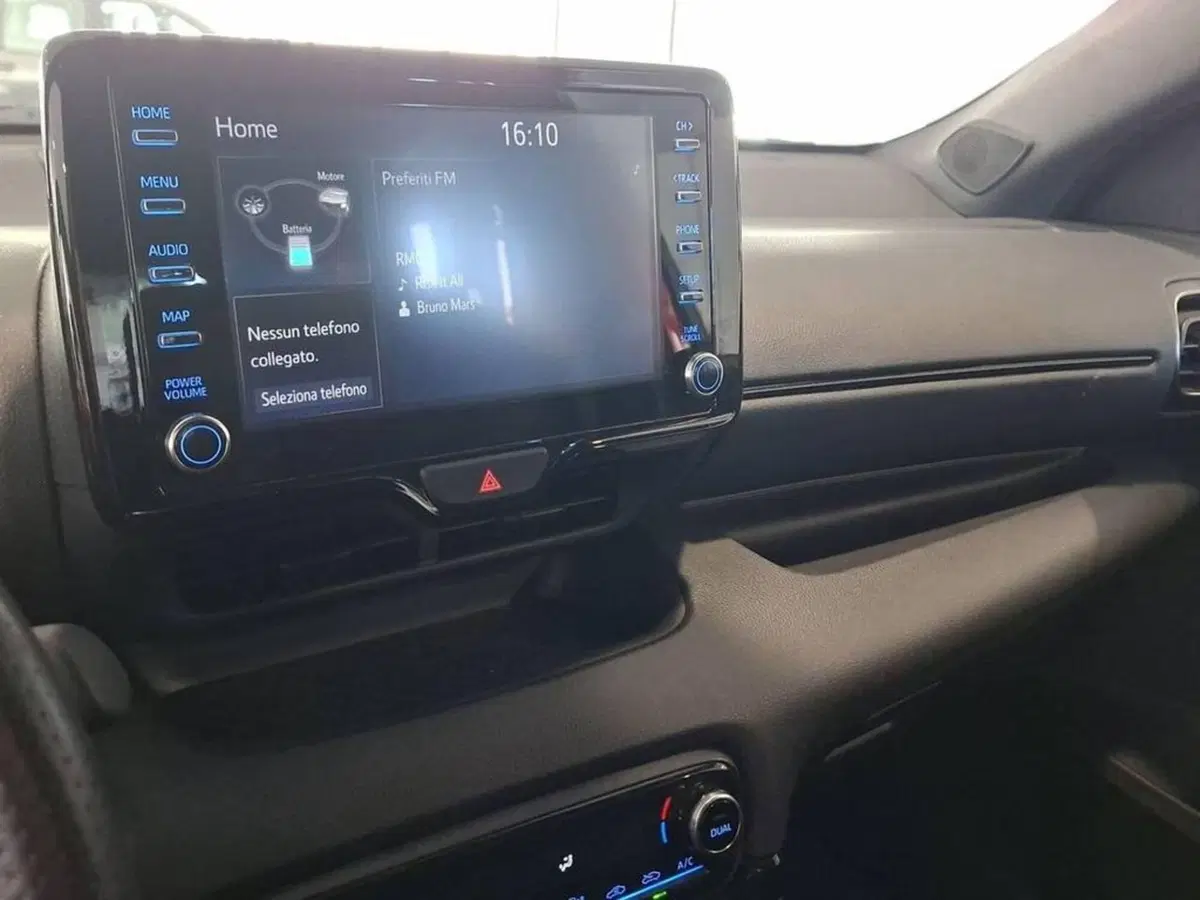 Toyota Yaris Cross usata a Torino (10)