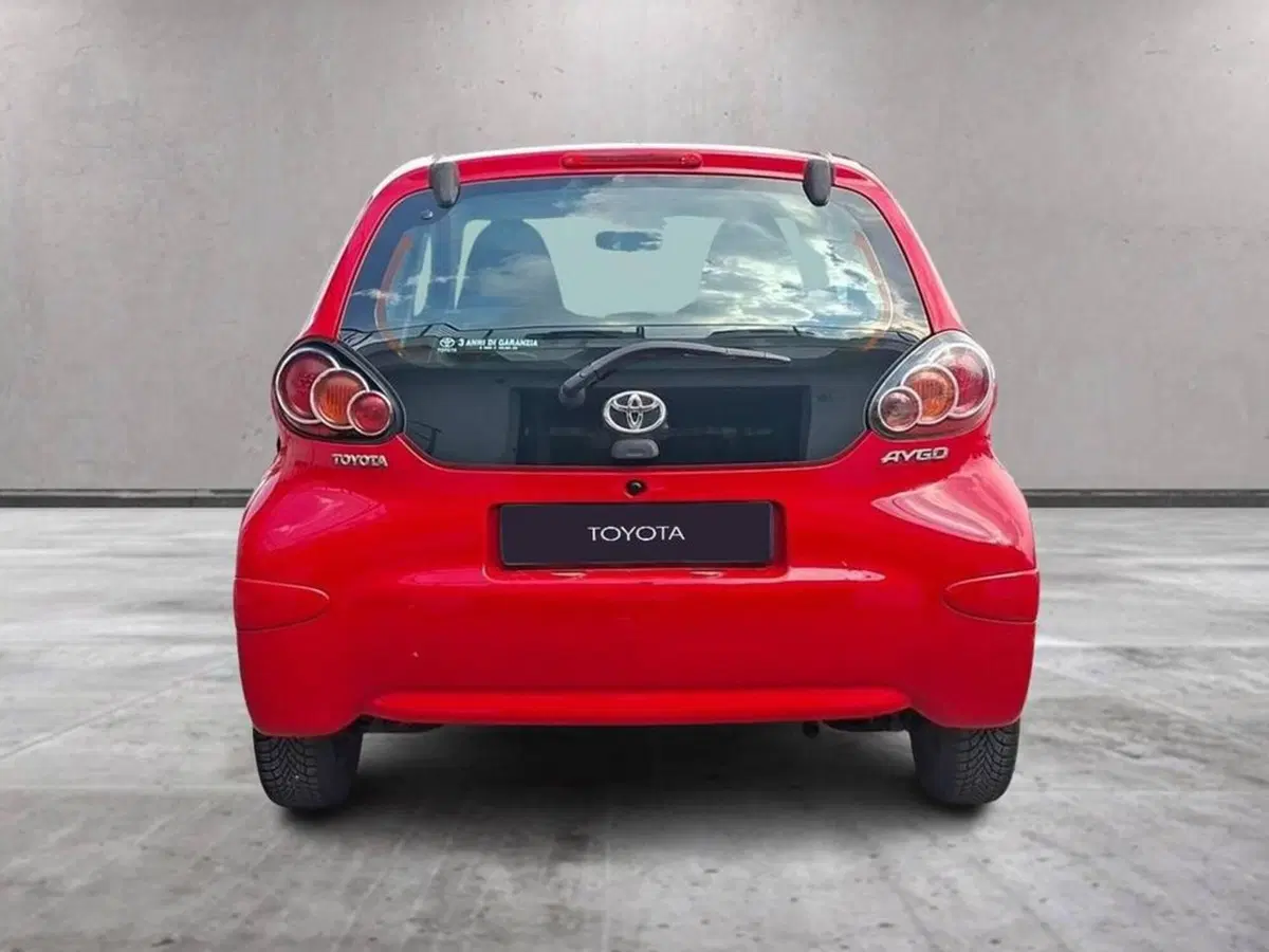 Toyota Aygo usata a Torino (4)