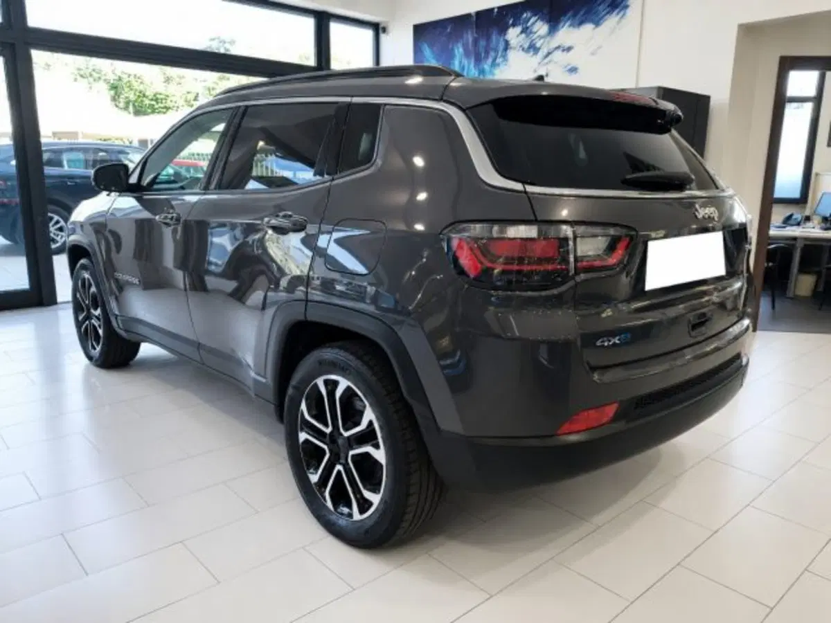 Jeep Compass usata a Firenze (4)