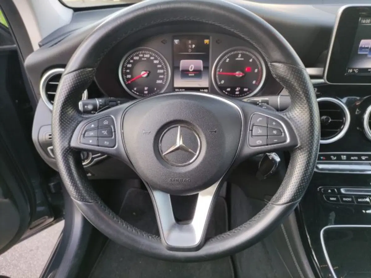 Mercedes-Benz GLC SUV usata a Firenze (10)