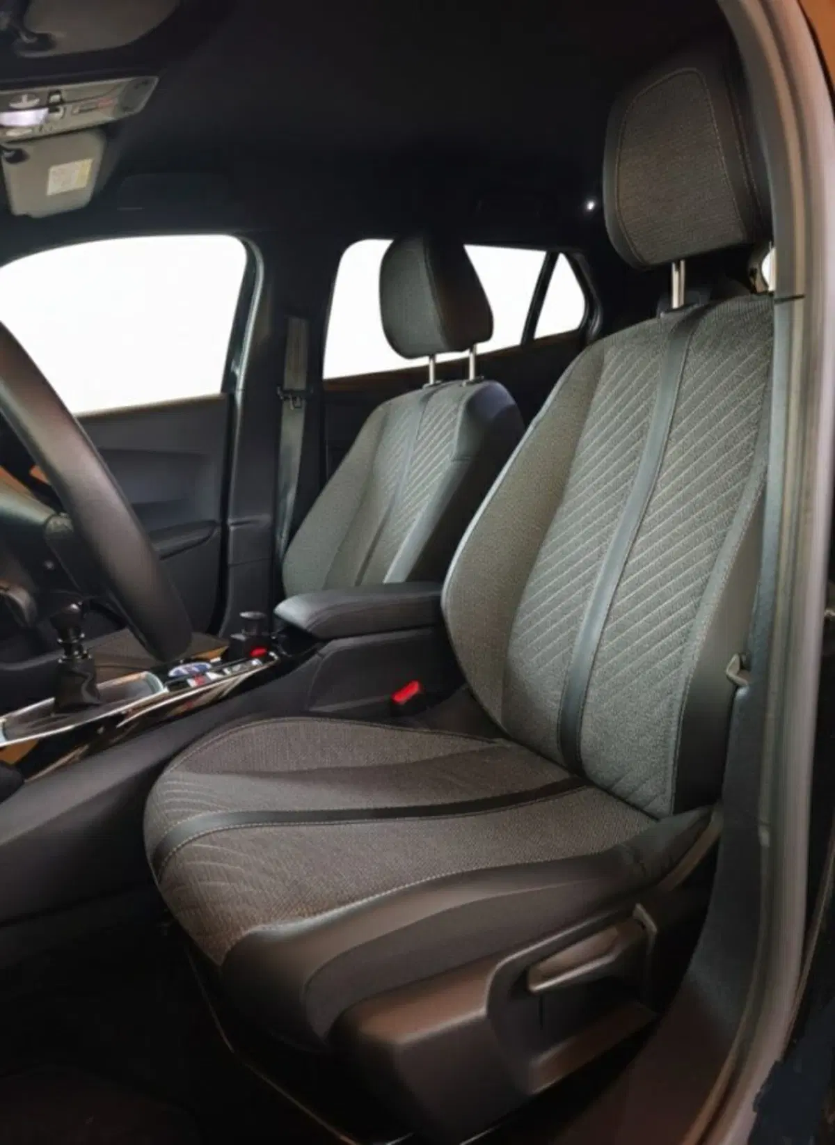 Peugeot 2008 usata a Firenze (12)
