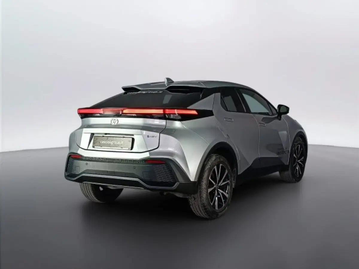 Toyota Toyota C-HR usata a Teramo (4)