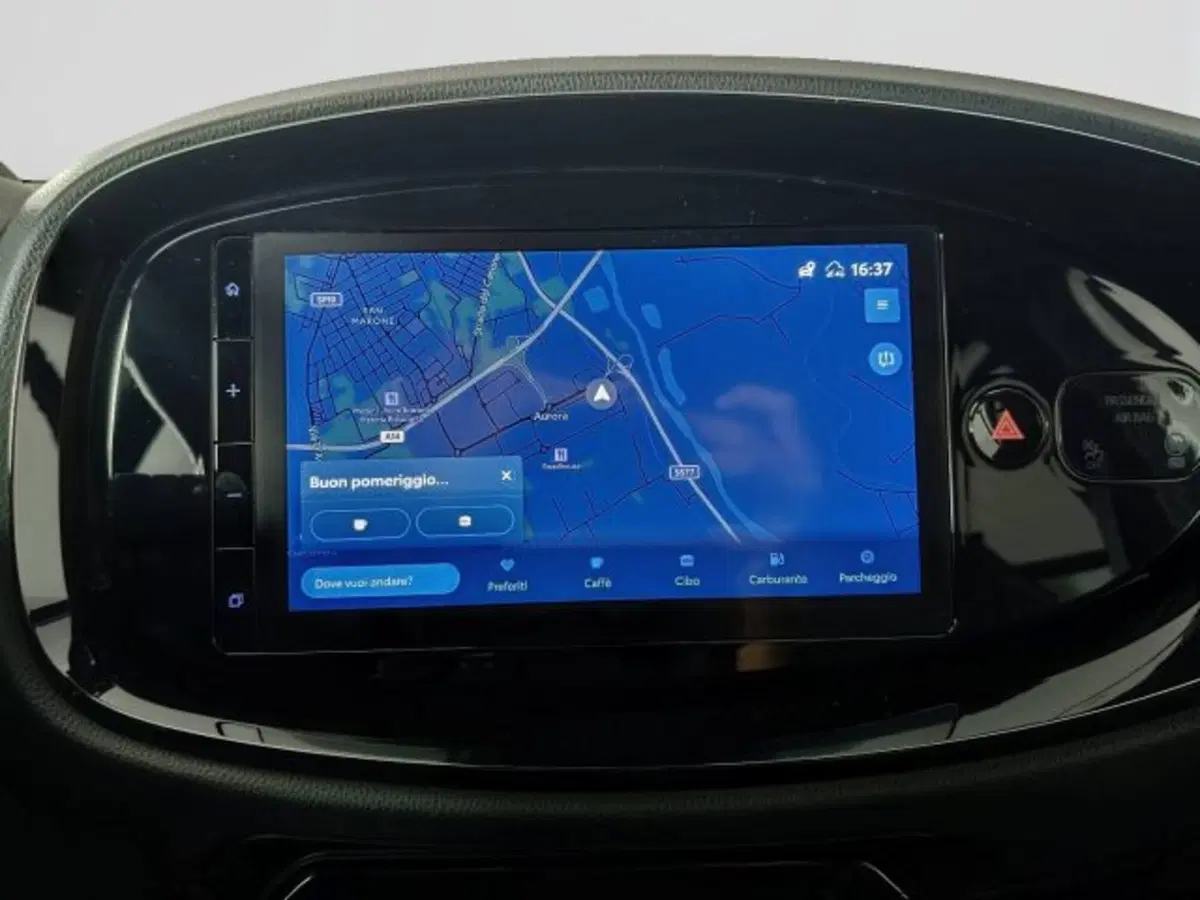Toyota Aygo X usata a Teramo (14)