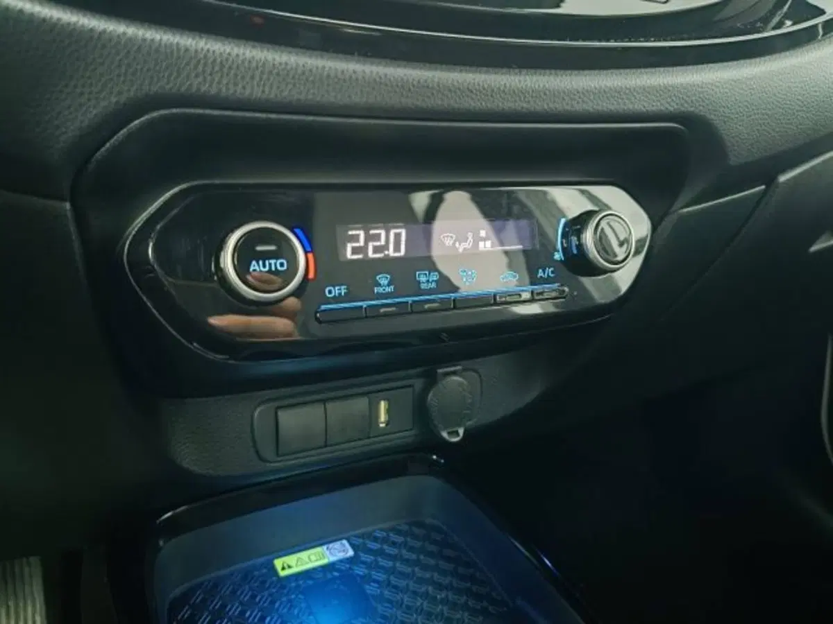 Toyota Aygo X usata a Teramo (16)