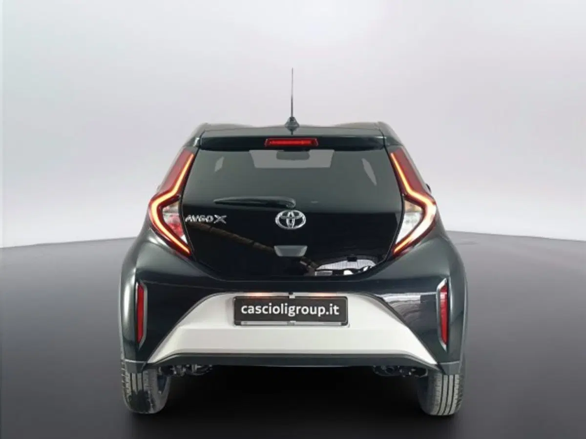 Toyota Aygo X usata a Teramo (5)