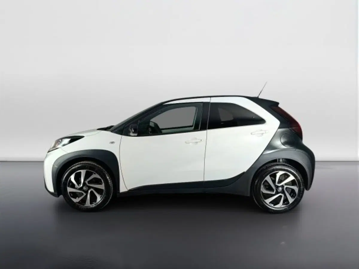 Toyota Aygo X usata a Teramo (6)