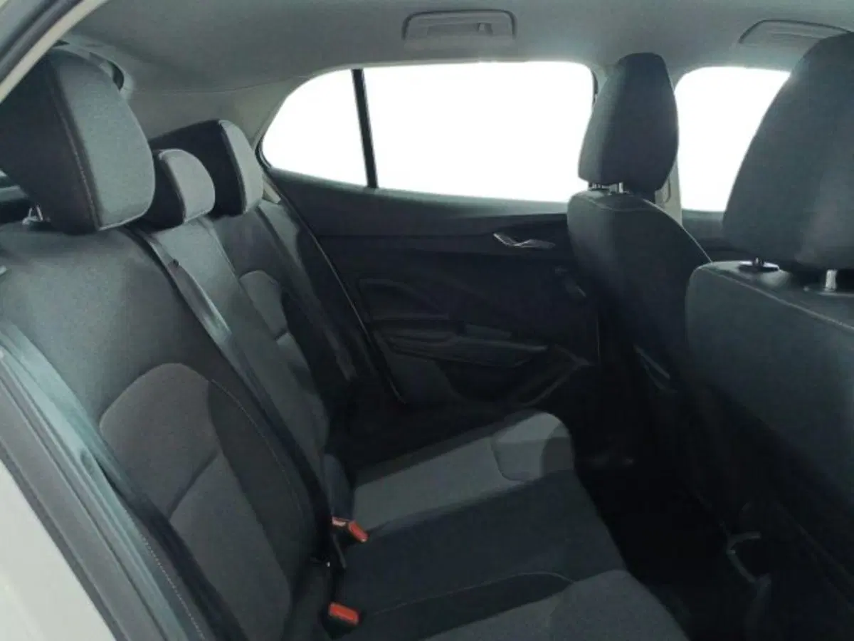 Skoda Fabia usata a Catania (11)