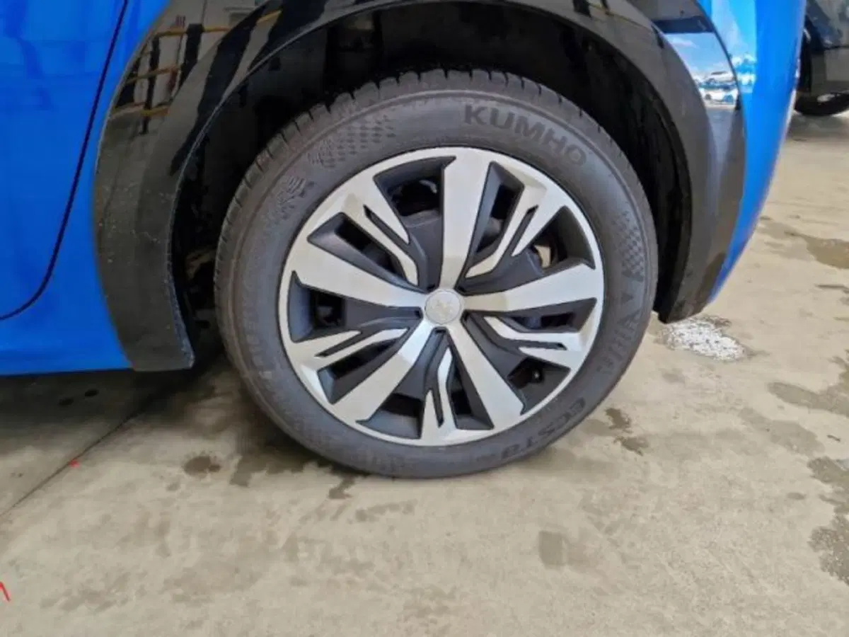 Peugeot 208 usata a Catania (11)