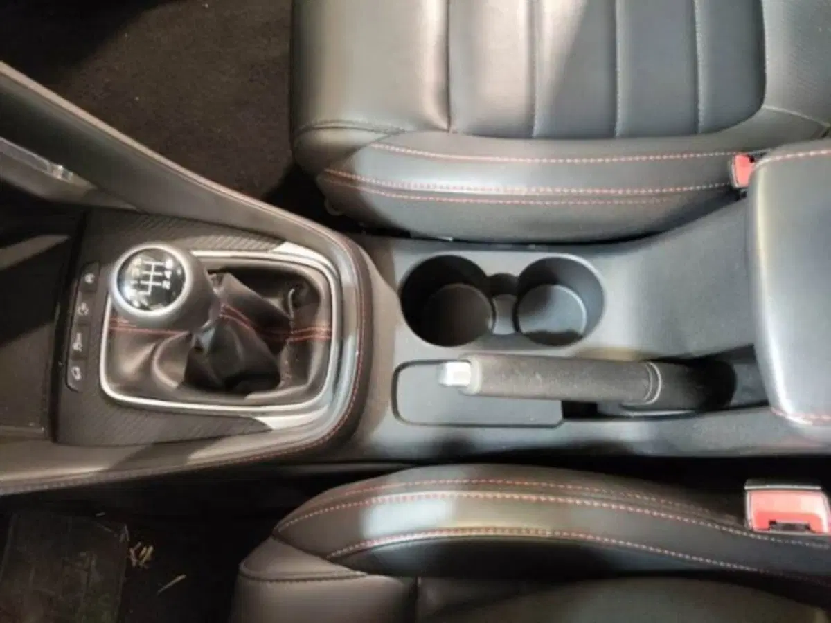 Mg ZS (2021-->) usata a Catania (9)