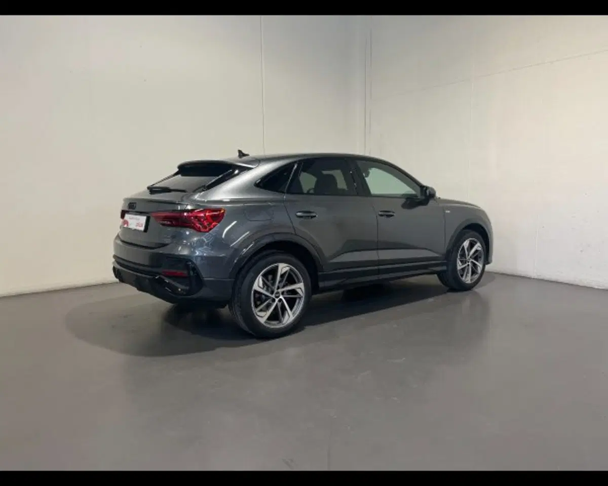 Audi Q3 Sportback usata a Treviso (3)