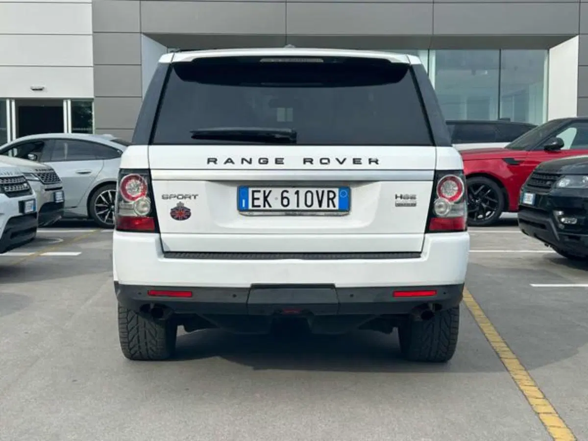 Land Rover Range Rover Sport usata a Lucca (12)