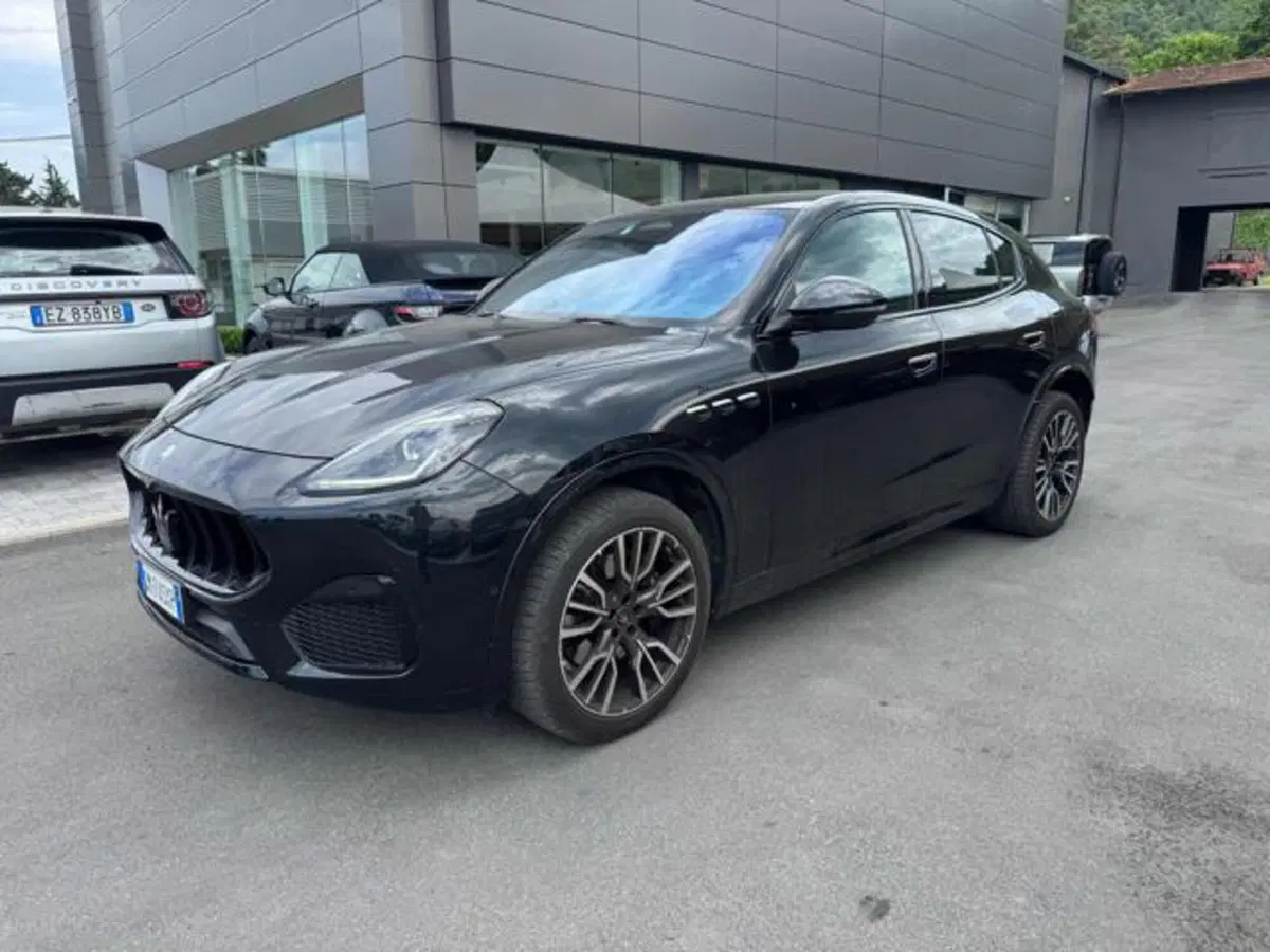 Maserati Grecale usata a Lucca (10)