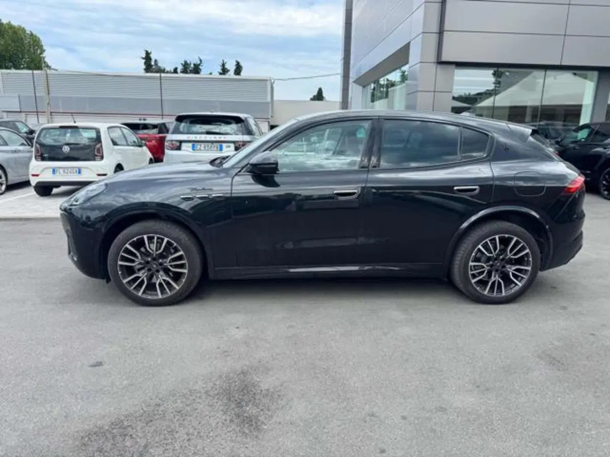 Maserati Grecale usata a Lucca (9)