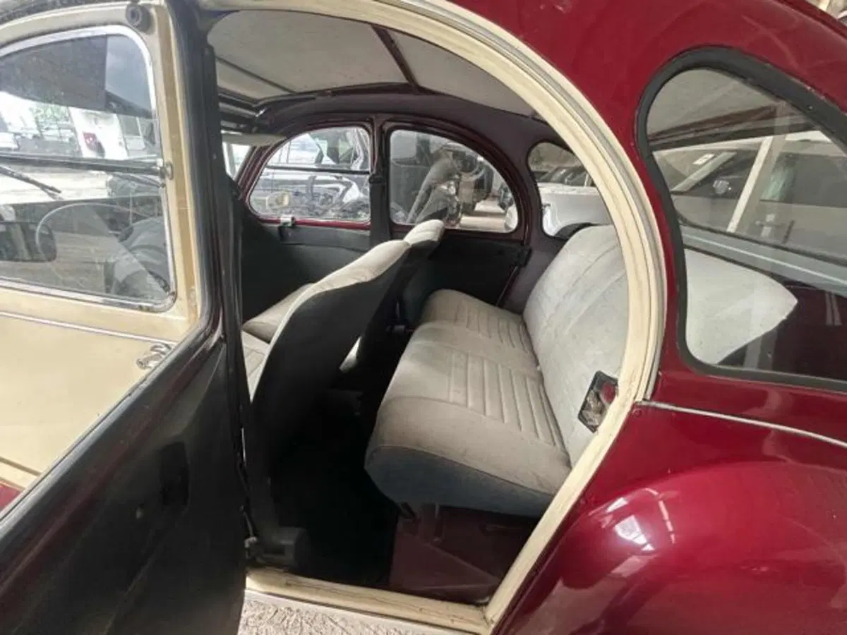 Citroen 2CV usata a Lucca (7)