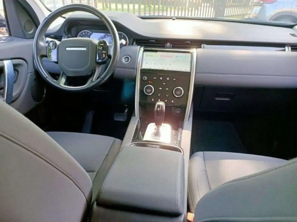 Land Rover Discovery Sport usata a Firenze (9)