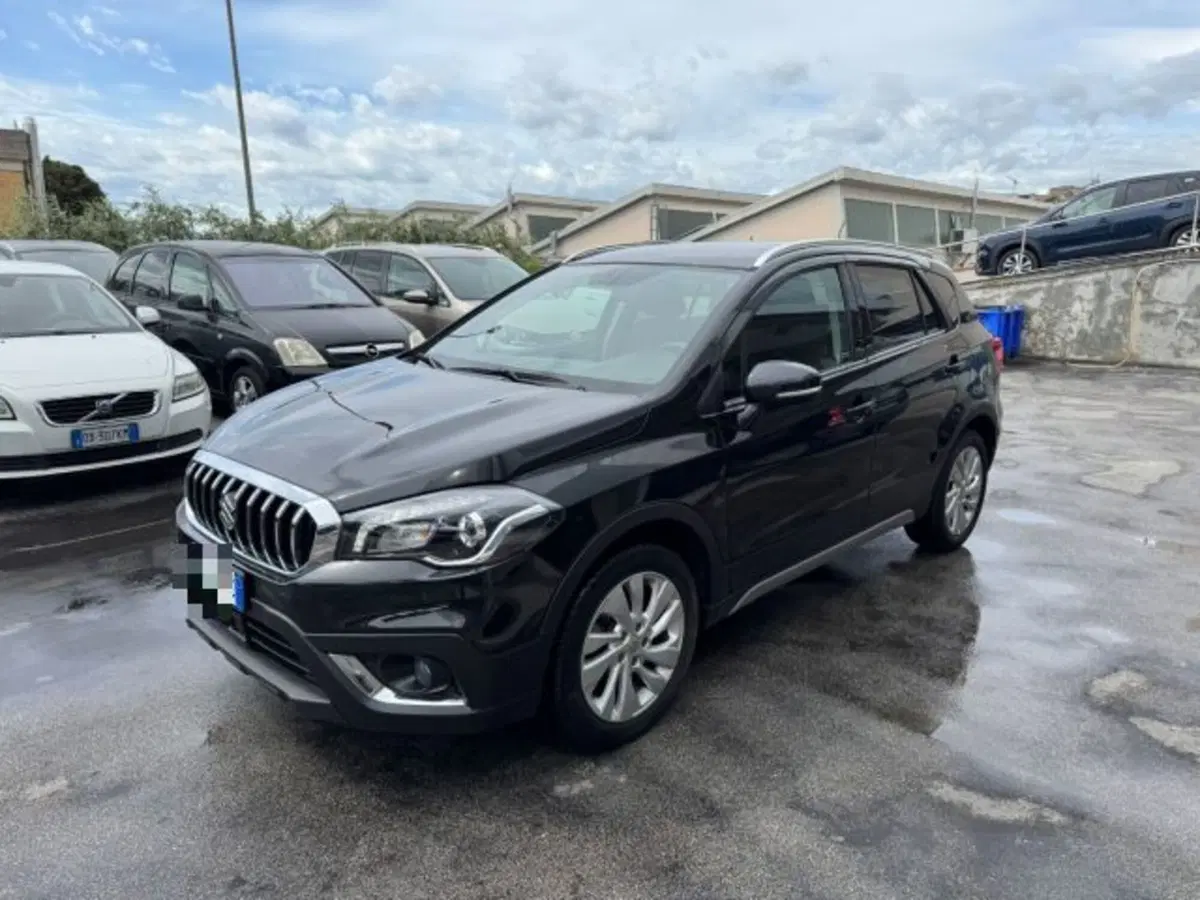 Suzuki S-Cross usata a Macerata