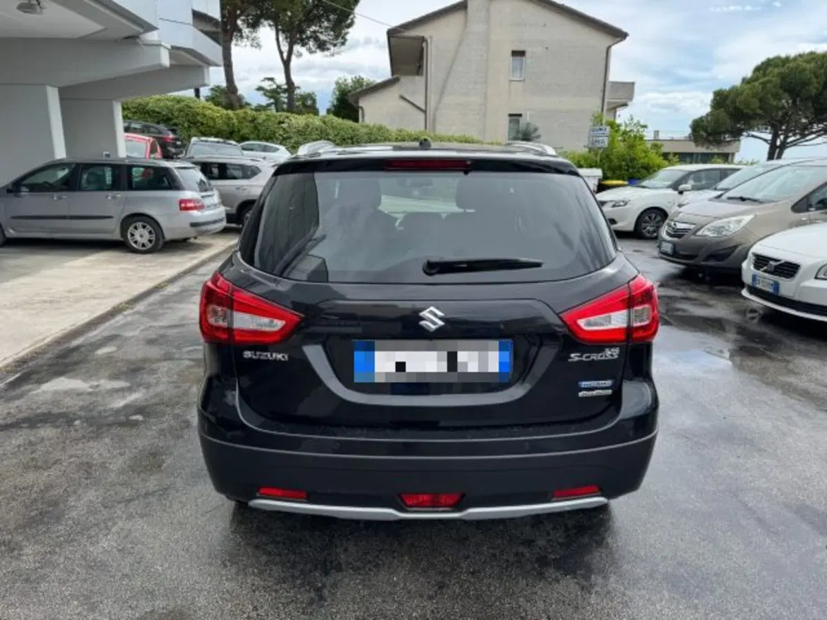Suzuki S-Cross usata a Macerata (4)
