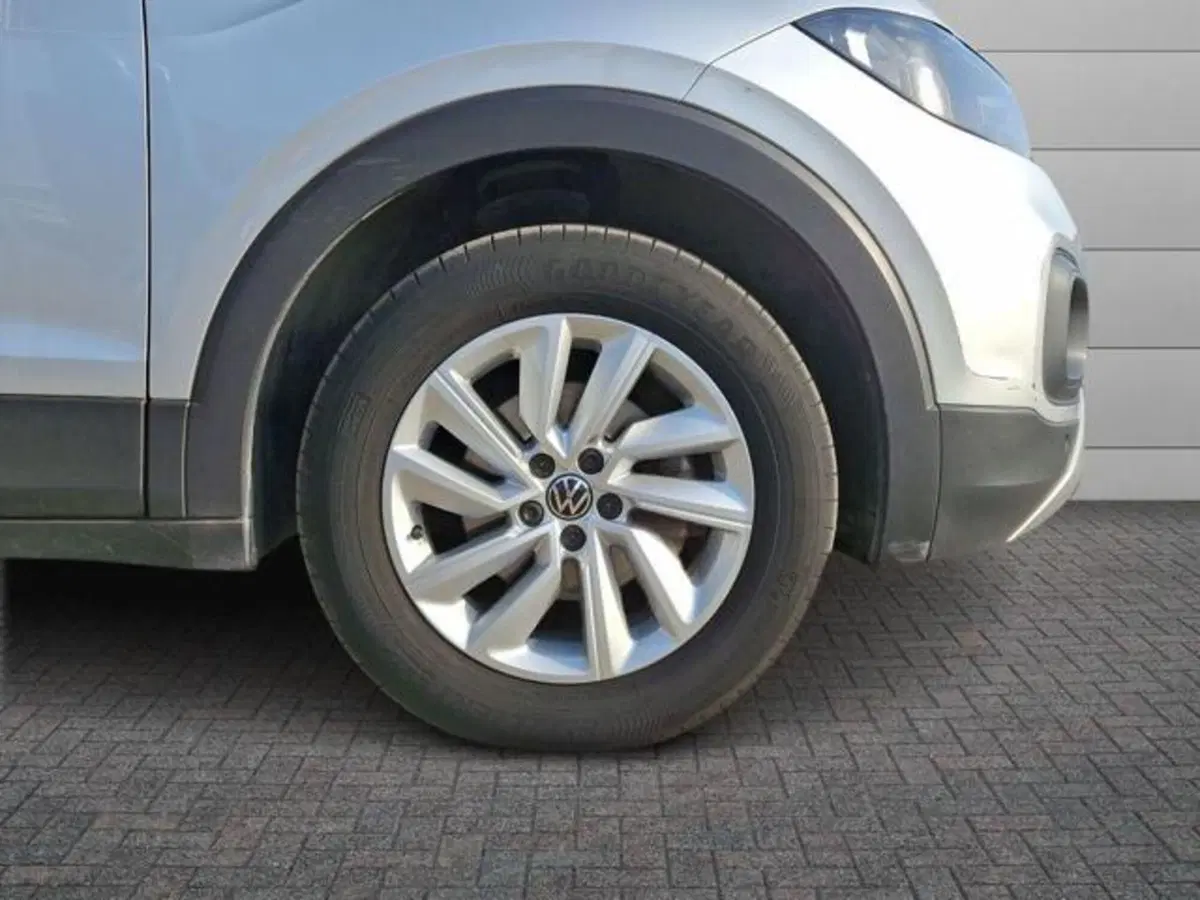 Volkswagen T-Cross usata a Roma (13)