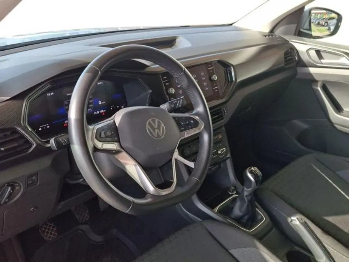 Volkswagen T-Cross usata a Roma (6)