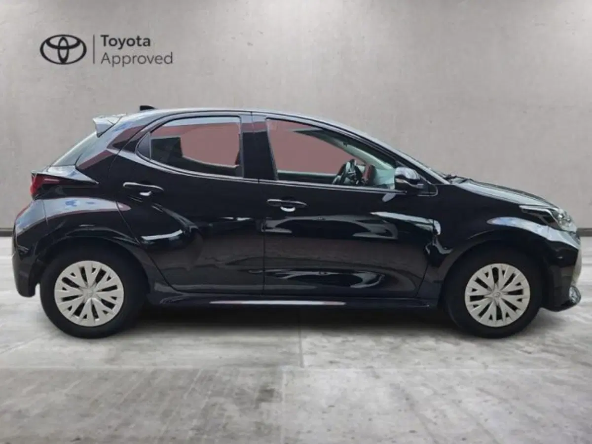 Toyota Yaris Cross usata a Roma (4)
