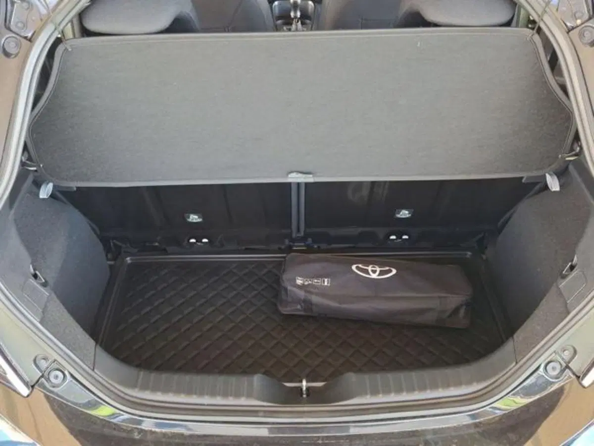 Toyota Aygo X usata a Roma (5)